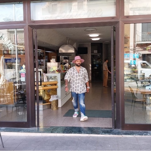 Meet your Posher, K lito - Picture 6 of 6